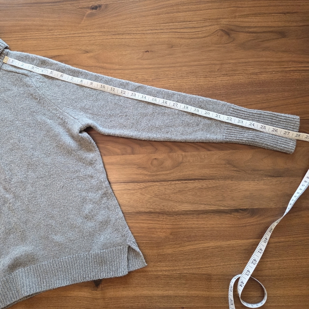 J. Crew Wool Cashmere Blend Turtleneck Sweater Heather Gray, Size Small - Picture 9 of 13